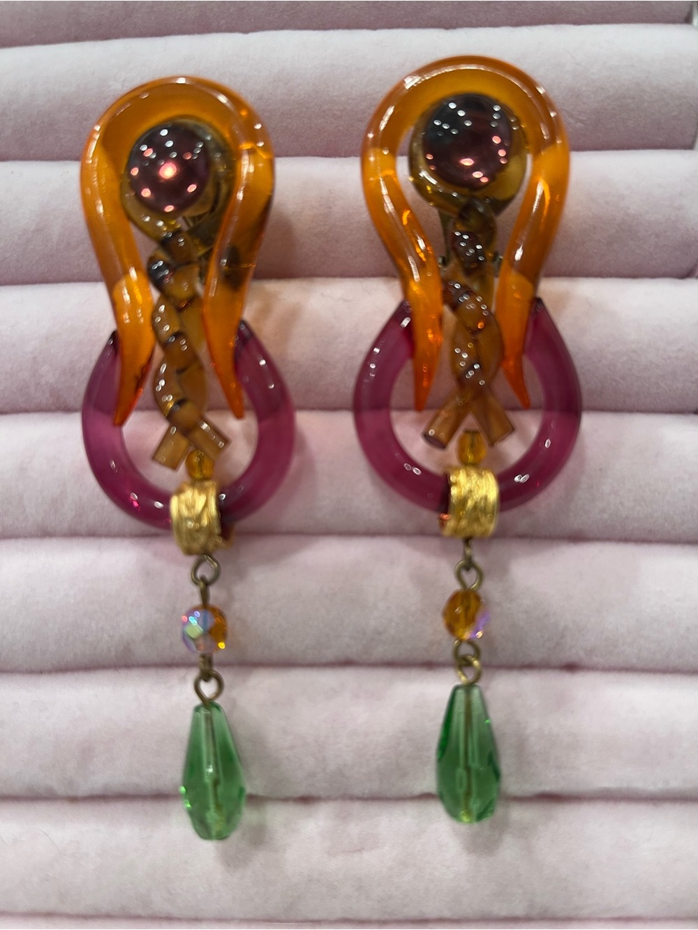 Vintage Unmarked handcrafted  Multicolor Dangle Clip On Earrings Lightweight